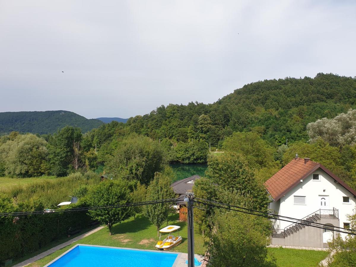 Hotel Lohovo Бихач Экстерьер фото